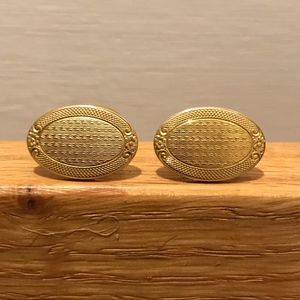 Krementz Oval Top Etched & Engraved Cufflinks